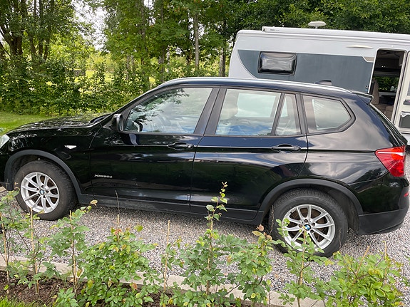 BMW X3 4 of 5