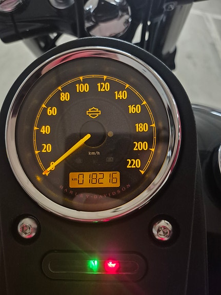Harley-Davidson Street Bob 2 of 3