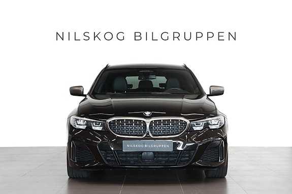 BMW M340i 2 of 5
