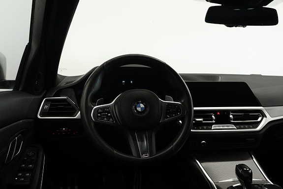 BMW M340i 7 of 15
