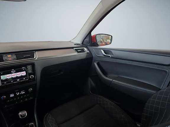 Skoda Rapid Spaceback 11 of 15