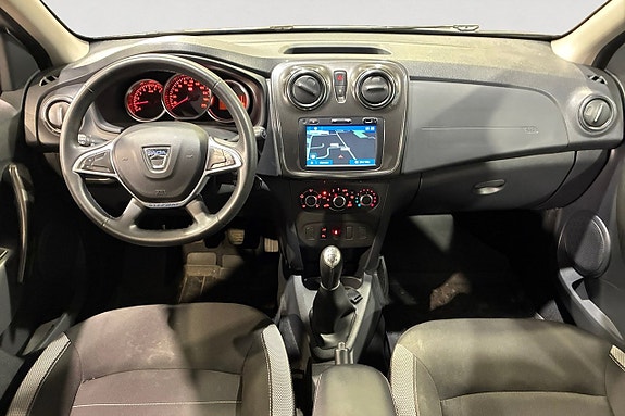 Dacia Logan 11 of 17