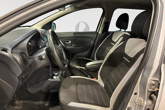 Dacia Logan 3 of 5
