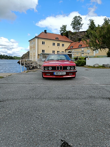 BMW 635CSi 2 of 15