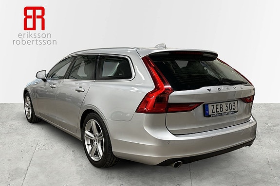 Volvo V90 3 of 5