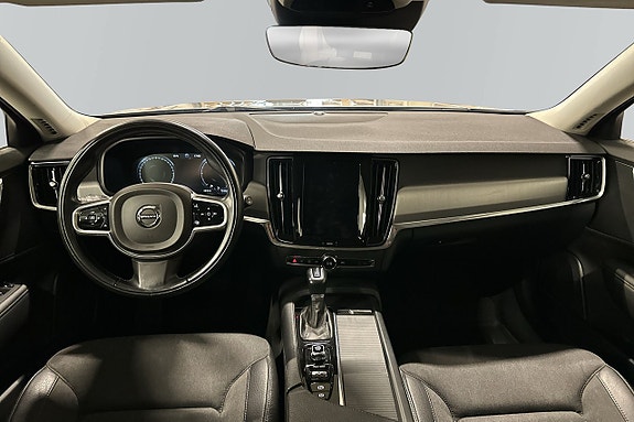 Volvo V90 4 of 5