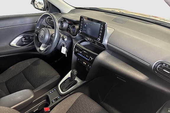 Toyota Yaris Cross 8 of 12