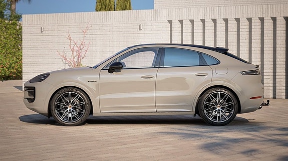Porsche Cayenne 3 of 5
