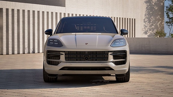 Porsche Cayenne 2 of 5