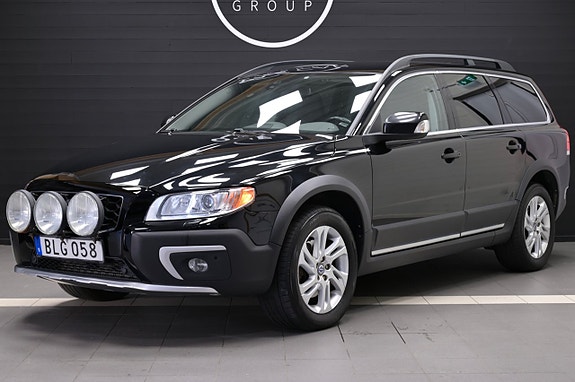 Volvo XC70 2 of 5