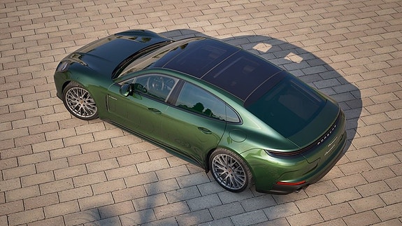 Porsche Panamera 4 2 of 5