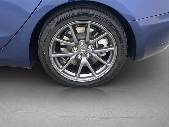 Tesla Model 3 30 of 30