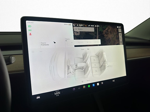 Tesla Model 3 22 of 30