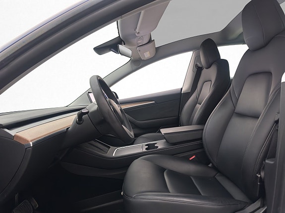 Tesla Model 3 12 of 30