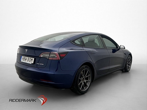 Tesla Model 3 9 of 30