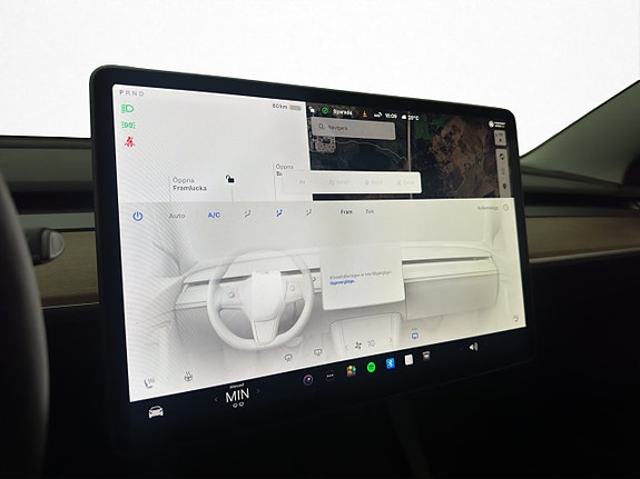 Tesla Model 3 21 of 30