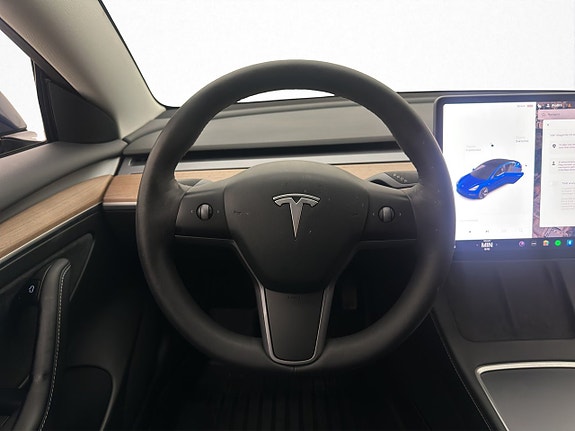 Tesla Model 3 15 of 30