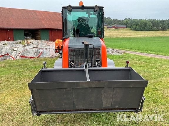 Hjullastare Everun ER412 med vikplog och Sand 4 of 5