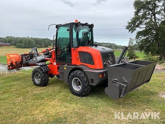 Hjullastare Everun ER412 med vikplog och Sand 3 of 5