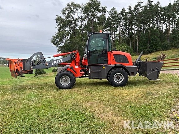 Hjullastare Everun ER412 med vikplog och Sand 2 of 5
