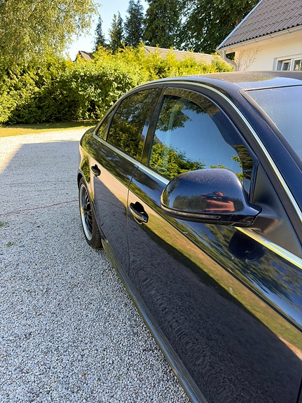 Audi A4 3 of 5