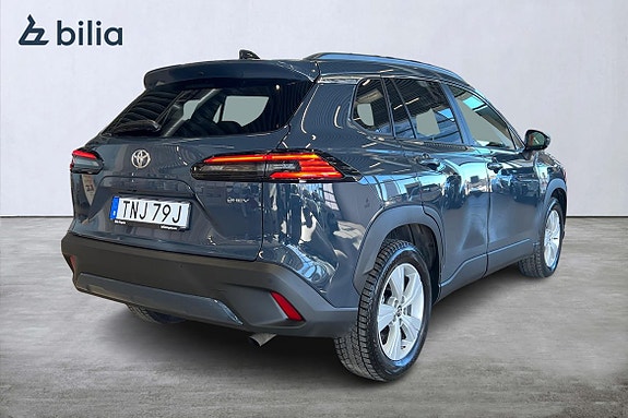 Toyota Corolla Cross 18 of 25