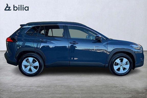 Toyota Corolla Cross 17 of 25