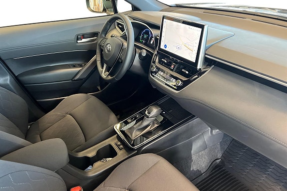 Toyota Corolla Cross 7 of 25