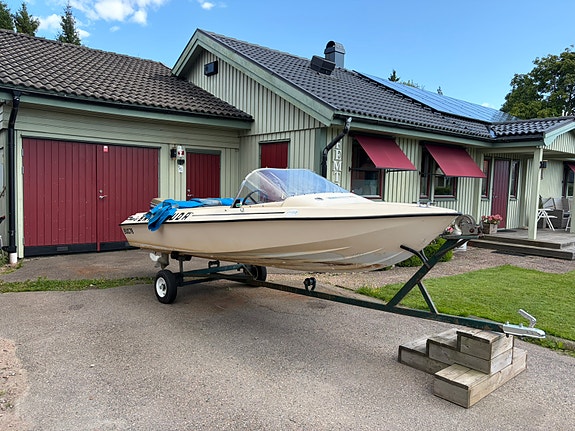 Barracuda 450 2 of 6