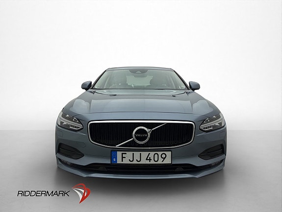 Volvo S90 2 of 5
