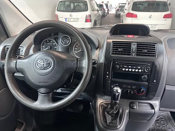 Toyota Proace 11 of 16