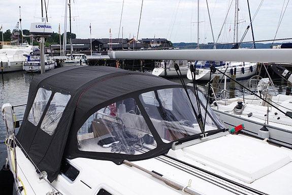 Dufour 385 Grand Large 23 of 24