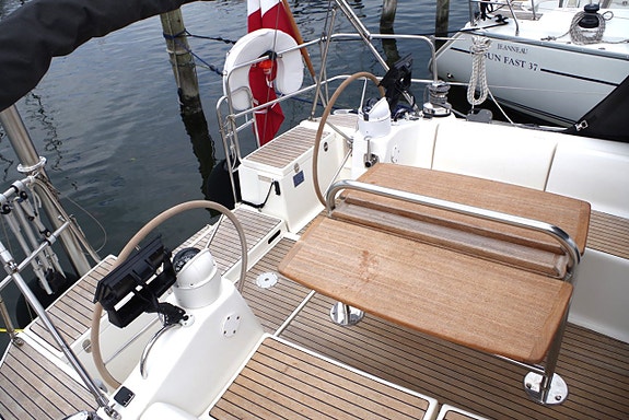 Dufour 385 Grand Large 15 of 24