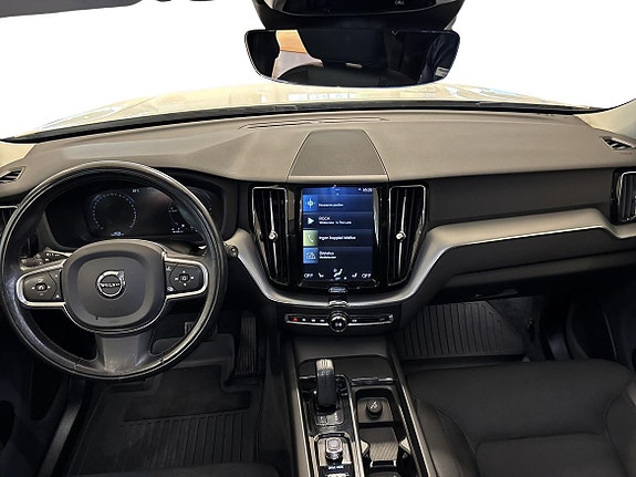 Volvo XC60 8 of 21