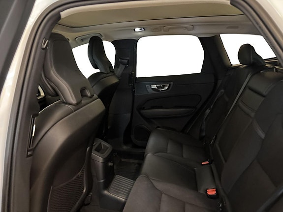 Volvo XC60 7 of 21