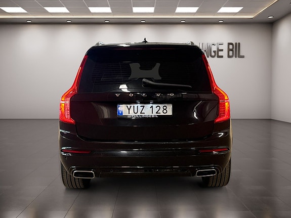 Volvo XC90 4 of 5