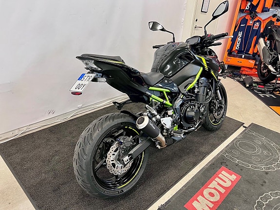 Kawasaki Z900 "låga mil!" 3 of 5