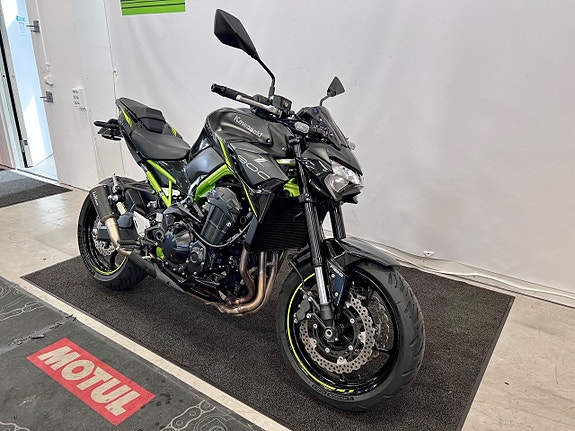 Kawasaki Z900 "låga mil!" 2 of 5