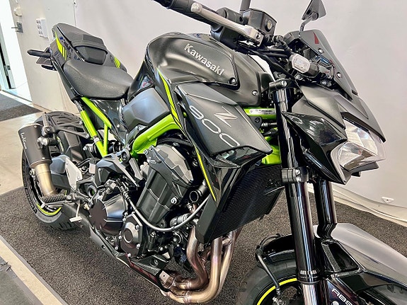 Kawasaki Z900 "låga mil!" 5 of 5