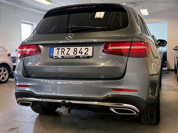 Mercedes-Benz GLC220 d 9 of 17