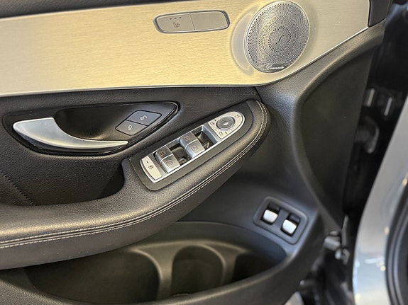 Mercedes-Benz GLC220 d 13 of 17