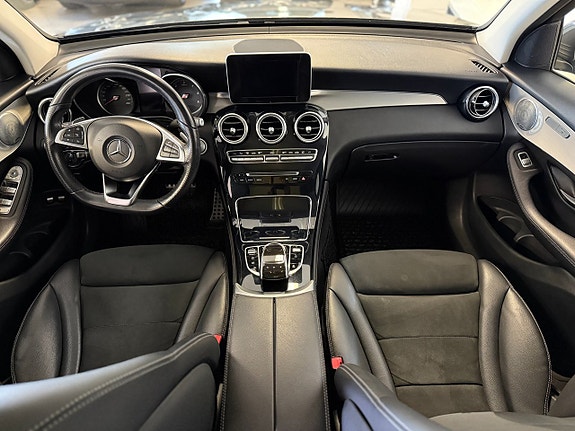 Mercedes-Benz GLC220 d 10 of 17