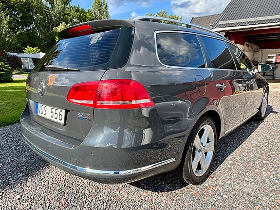 Volkswagen Passat 4 of 5