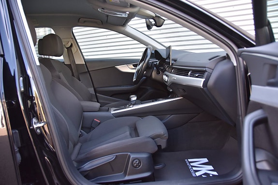 Audi A4 12 of 18