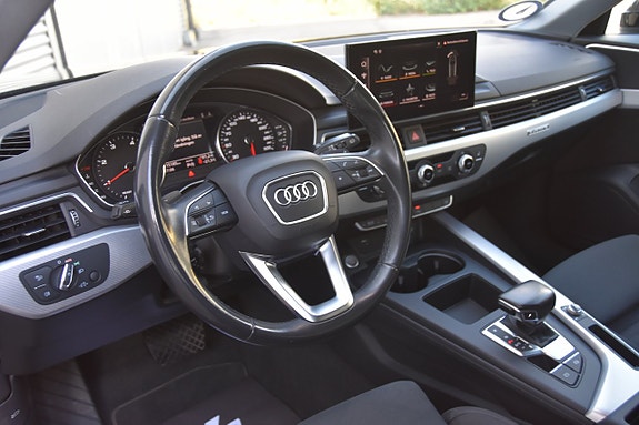 Audi A4 14 of 18