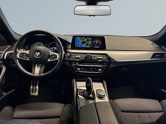 BMW 520d 8 of 19