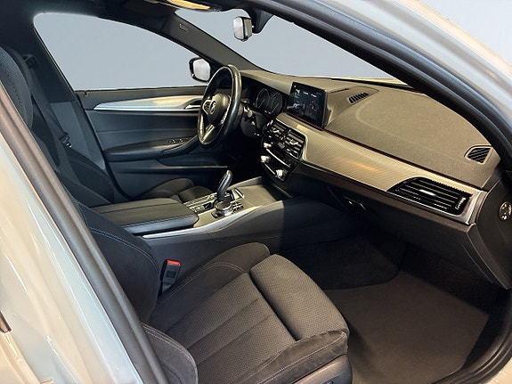 BMW 520d 10 of 19