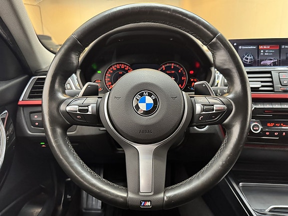 BMW 330d 12 of 21