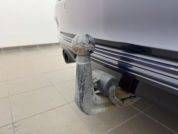 BMW 330d 8 of 21