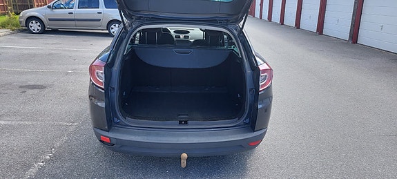 Renault Megane III 8 of 14